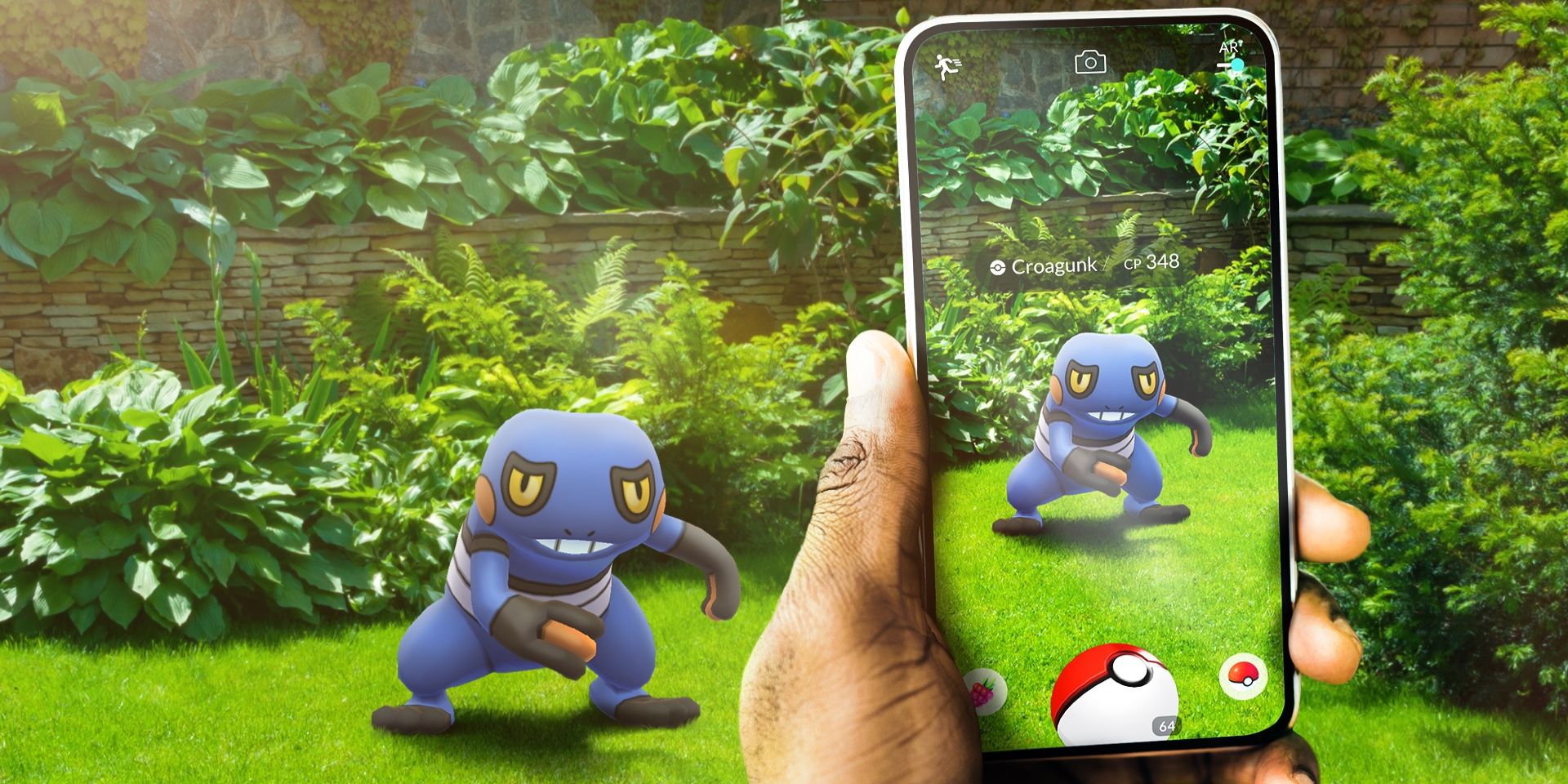 Une personne pointant son téléphone vers Croagunk en jouant à Pokemon Go