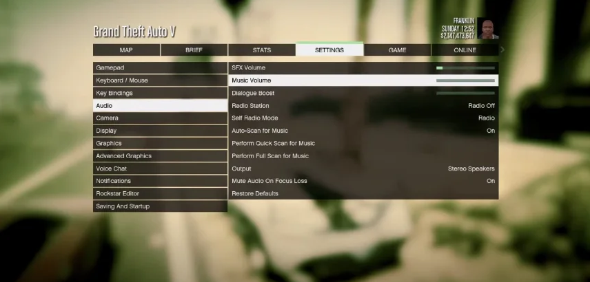 Comment changer la radio dans la voiture dans GTA 5