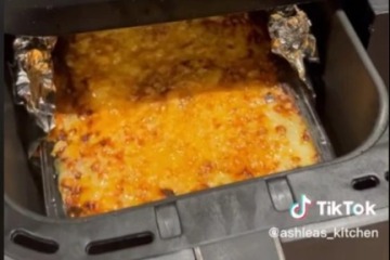 Une femme partage un hack génial de friteuse à air en aluminium qui, selon les gens, change la donne