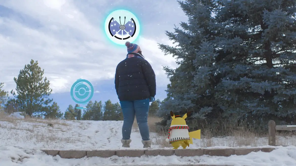 How to pin postcards to your Postcard Book in Pokémon Go