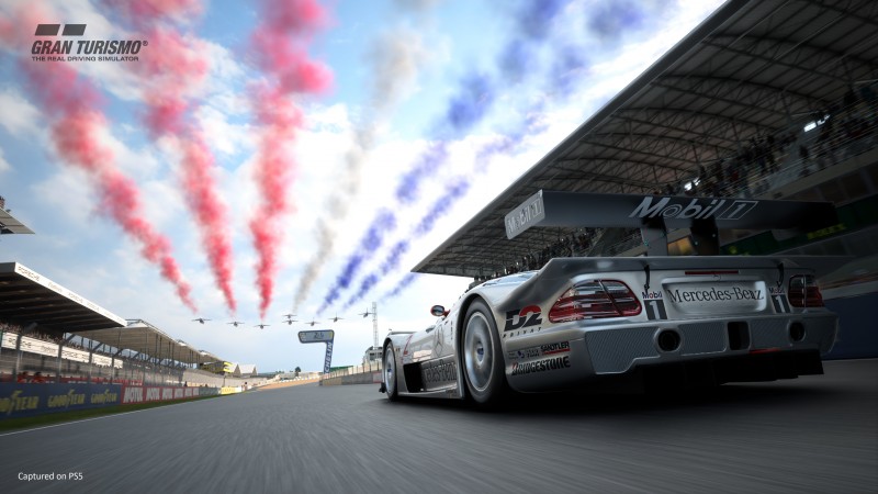 PlayStation célèbre les 25 ans de Gran Turismo avec une vidéo rétrospective