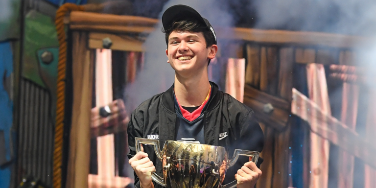 Sentinels abandonne Fortnite compétitif, laissant un ancien champion du monde sans équipe