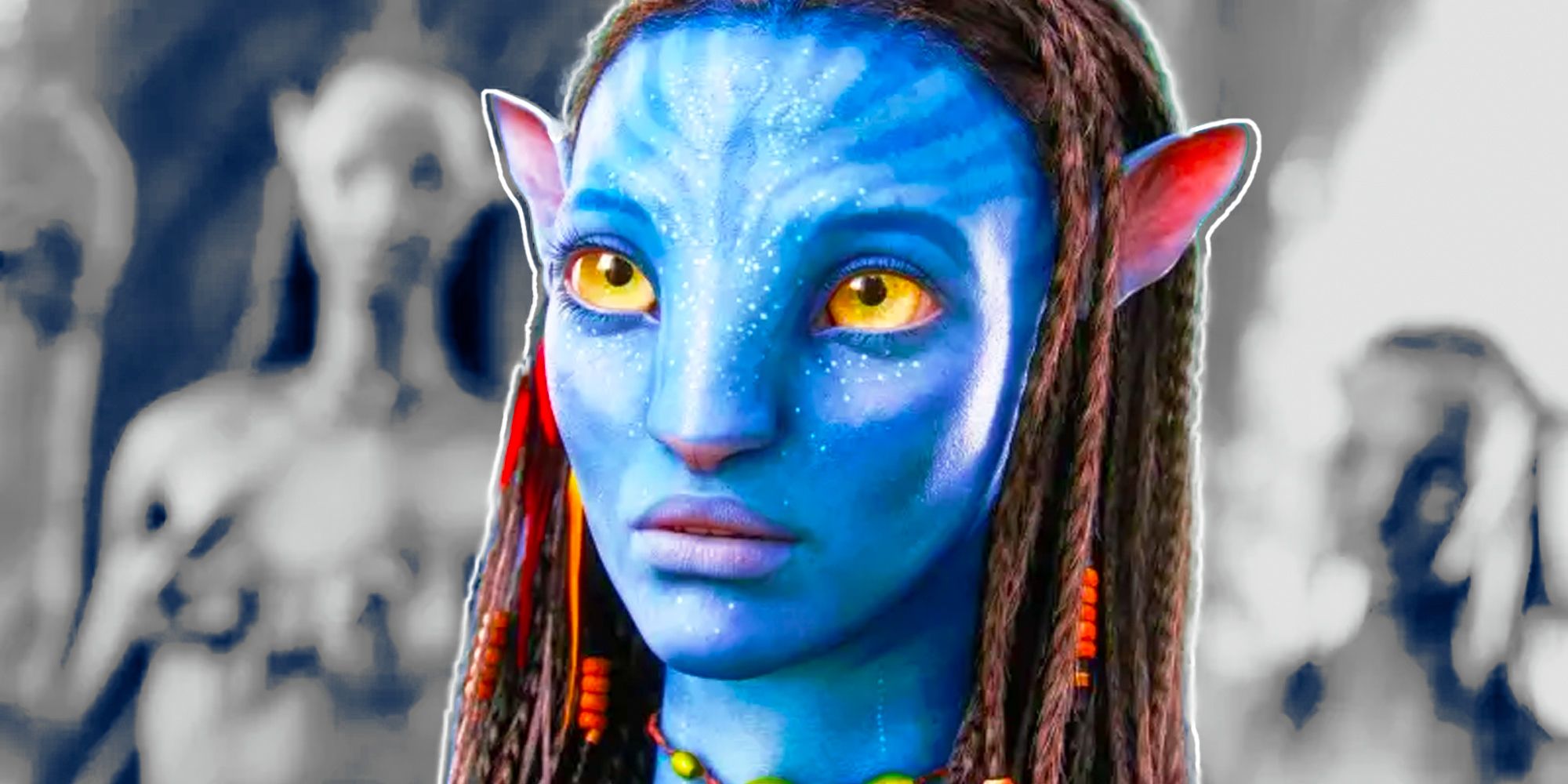 Neytiri du film Avatar en couleur sur fond noir et blanc