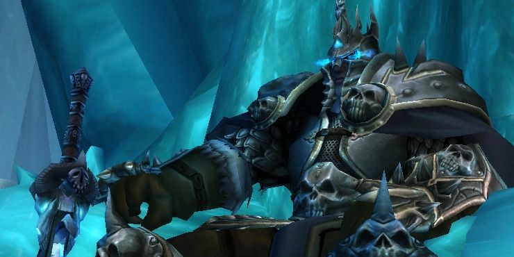 Le roi-liche est assis sur son trône dans le jeu vidéo World of Warcraft