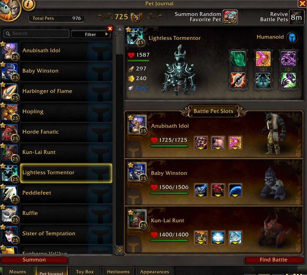 World of Warcraft Bakhushek contre une équipe de mascottes humanoïdes