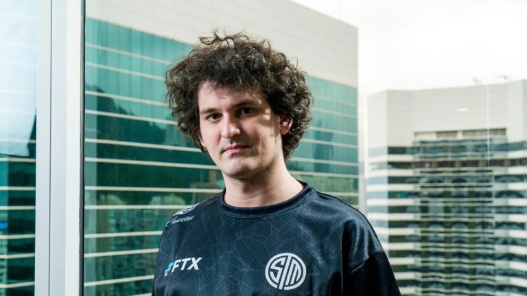 Le fondateur de FTX célèbre pour les jeux LoL de mi-réunion pourrait être interdit de jouer