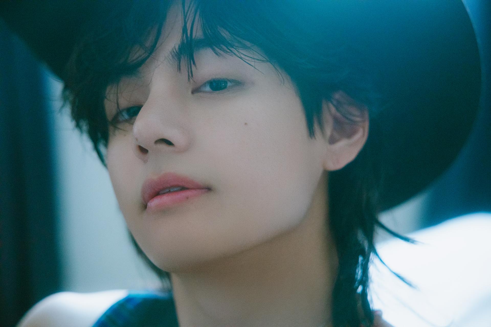 BTS V