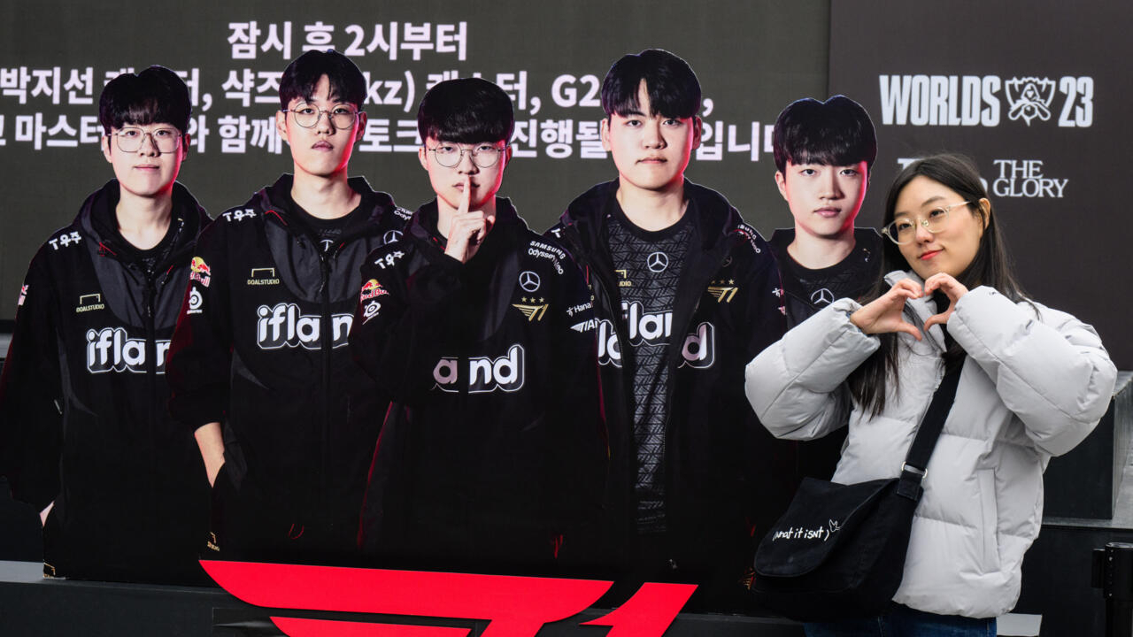 S. Korea's T1, Weibo Gaming of China clash in League of Legends final