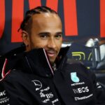 Lewis Hamilton dévoile la date de sortie de Fortnite et parle du jeu vidéo populaire Lewis Hamilton: Fortnite release date| Who is fortnite| Scooter