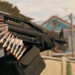Meilleur chargement LMG pour Warzone saison 1 A MW3 operator holding a heavy machine gun.