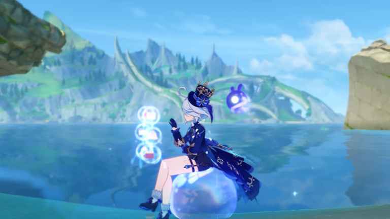 Furina sitting on a bubble by a Mini Seelie.