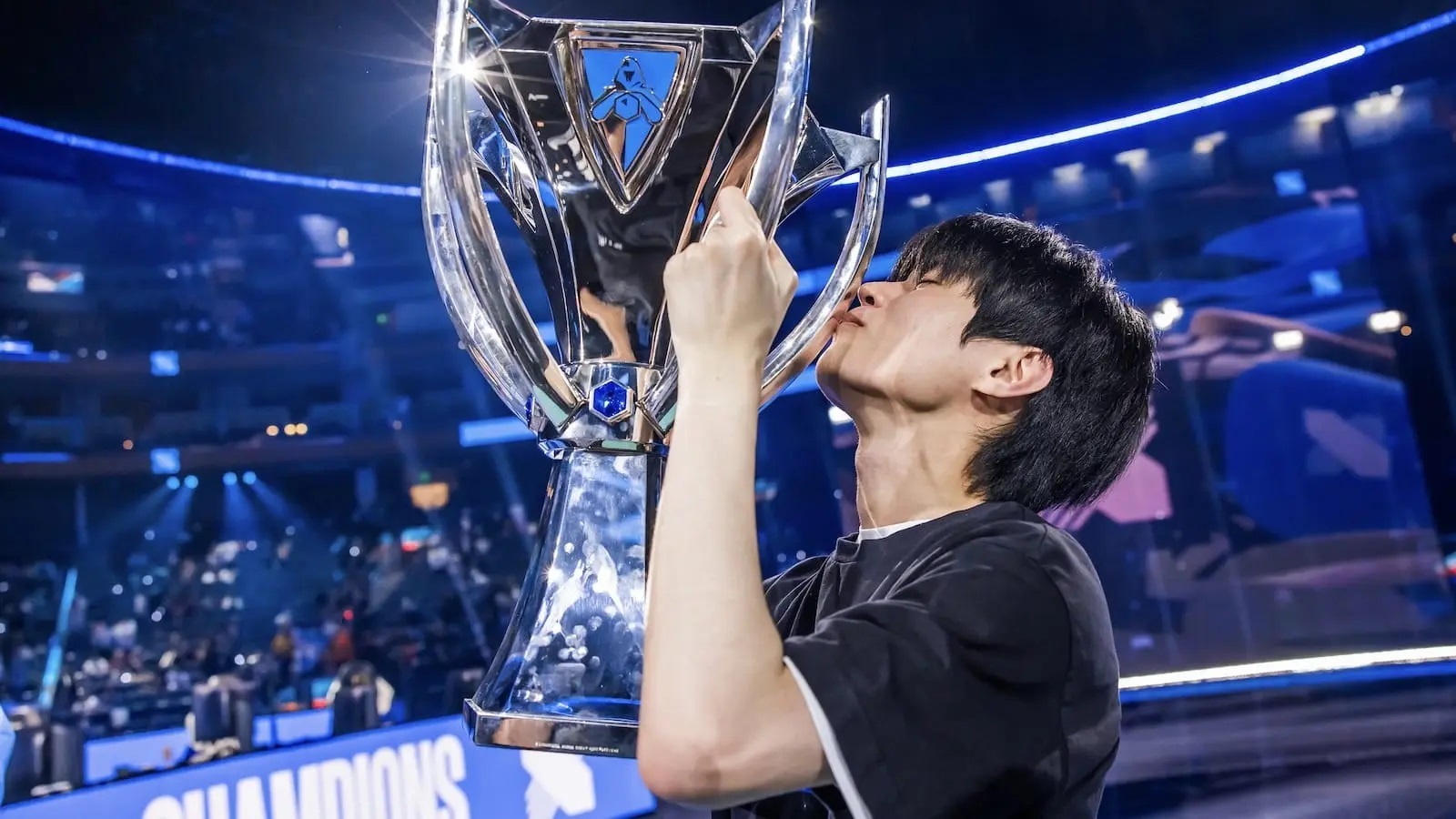 League of Legends is launching a hall of fame to honor its best pro players