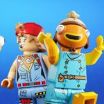 Les joueurs de Fortnite accusent le mode LEGO de "tuer" la boutique d'objets. An image of some of the characters in LEGO Fortnite.
