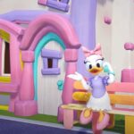 Les nouveaux personnages Daisy Duck et Oswald s'ajoutent à Disney Dreamlight Valley le 1er mai! Daisy Duck and Oswald the Rabbit joining Disney Dreamlight Valley soon