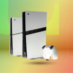 Black Friday : l'engouement autour de la PlayStation 5 Pro the PlayStation 5 Slim and Pro in front of a CNET Money background.