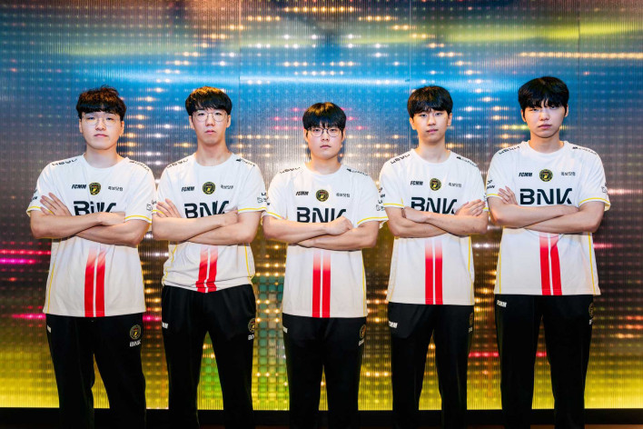 리그 오브 레전드 League of Legend : Clash of Fates