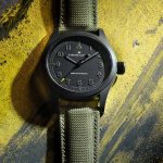 Hamilton Khaki Field 38mm : Une montre détonante pour les fans de Call of Duty ! Introducing: The Hamilton Khaki Field Mechanical 38mm x Call of Duty Modern Warfare 4